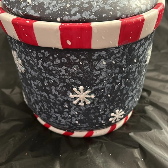 Christmas Ceramic Snowman Cookie Jar - Picture 7 of 8